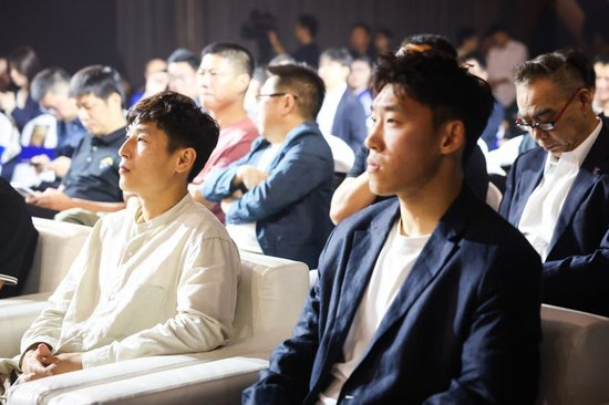 2025上海明日之星冠軍杯抽簽：上海隊揭幕戰迎曼城U16，武磊現身羨慕后輩