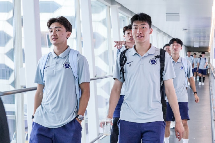 深圳新鵬城抵鄭 周六客戰河南
