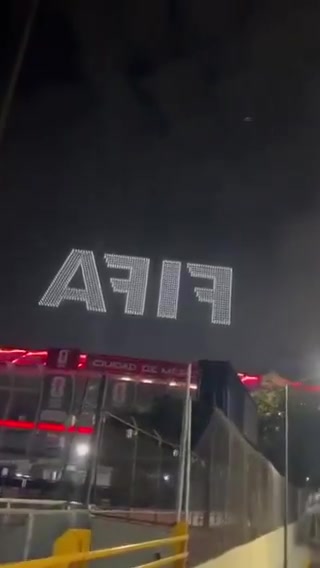 美加墨世界杯開幕式彩排：無人機矩陣霸屏天空