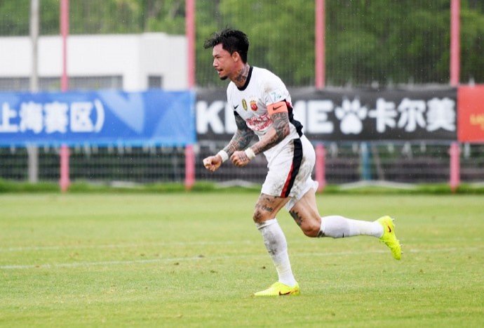 張琳芃頭槌劉祝潤爆射 海港2-1險勝賽更達晉級